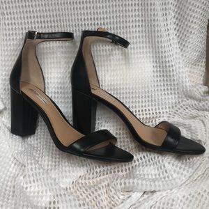 INC black leather strappy 3.5 heels 8-1/2